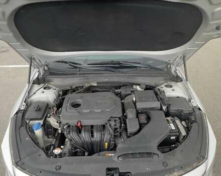 Серый Киа Оптима, объемом двигателя 2.36 л и пробегом 183 тыс. км за 8800 $, фото 8 на Automoto.ua