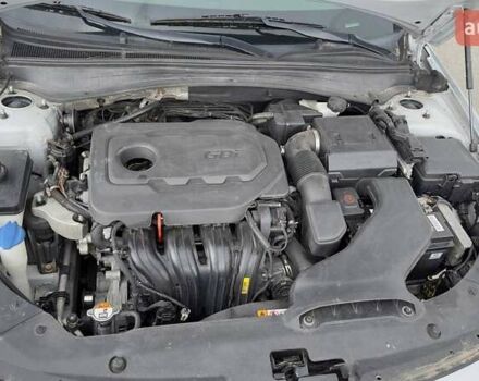 Серый Киа Оптима, объемом двигателя 2.36 л и пробегом 183 тыс. км за 8800 $, фото 7 на Automoto.ua