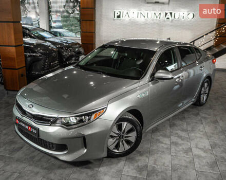 Сірий Кіа Оптіма, об'ємом двигуна 2 л та пробігом 70 тис. км за 16900 $, фото 5 на Automoto.ua