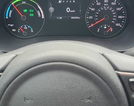 Сірий Кіа Оптіма, об'ємом двигуна 2 л та пробігом 107 тис. км за 15700 $, фото 4 на Automoto.ua