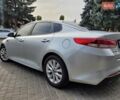 Серый Киа Оптима, объемом двигателя 2.36 л и пробегом 157 тыс. км за 10700 $, фото 4 на Automoto.ua