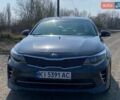 Серый Киа Оптима, объемом двигателя 2 л и пробегом 144 тыс. км за 10300 $, фото 7 на Automoto.ua