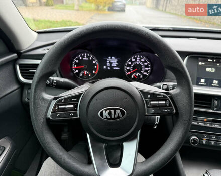 Сірий Кіа Оптіма, об'ємом двигуна 2.36 л та пробігом 171 тис. км за 13500 $, фото 9 на Automoto.ua