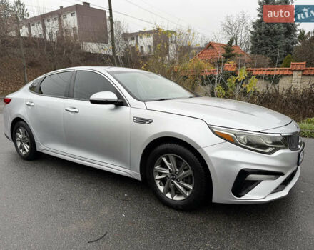 Сірий Кіа Оптіма, об'ємом двигуна 2.36 л та пробігом 171 тис. км за 13500 $, фото 6 на Automoto.ua