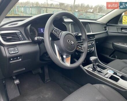 Сірий Кіа Оптіма, об'ємом двигуна 2.36 л та пробігом 117 тис. км за 13500 $, фото 6 на Automoto.ua