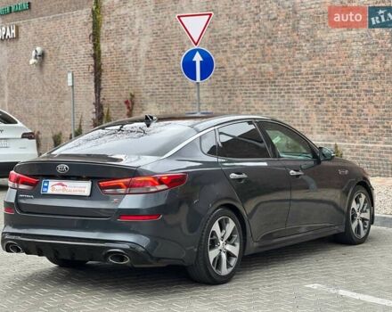 Серый Киа Оптима, объемом двигателя 2.36 л и пробегом 180 тыс. км за 13900 $, фото 10 на Automoto.ua