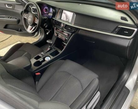 Сірий Кіа Оптіма, об'ємом двигуна 2.36 л та пробігом 117 тис. км за 13500 $, фото 8 на Automoto.ua