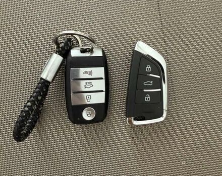 Киа Оптима 2018 в Львове на Automoto.ua Серый Киа Оптима, объемом двигателя 2.36 л и пробегом 134 тыс. км за 13900 $, фото 21 на Automoto.ua