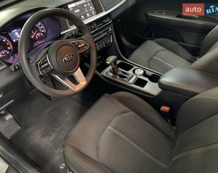 Сірий Кіа Оптіма, об'ємом двигуна 2.36 л та пробігом 117 тис. км за 13500 $, фото 12 на Automoto.ua