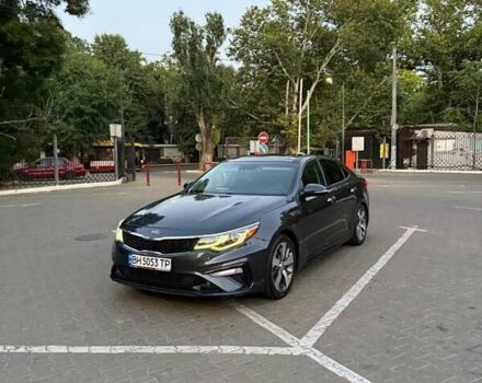 Серый Киа Оптима, объемом двигателя 2.36 л и пробегом 180 тыс. км за 15990 $, фото 7 на Automoto.ua