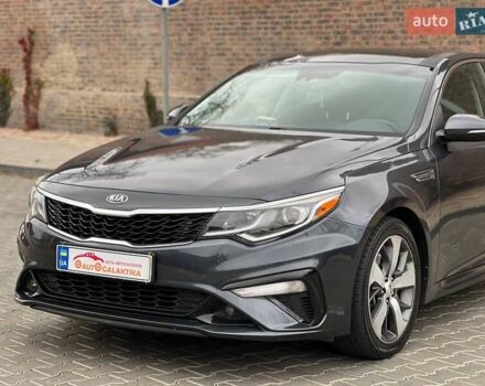 Серый Киа Оптима, объемом двигателя 2.36 л и пробегом 180 тыс. км за 13900 $, фото 6 на Automoto.ua