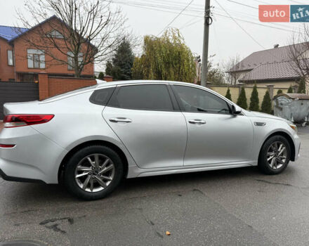 Сірий Кіа Оптіма, об'ємом двигуна 2.36 л та пробігом 171 тис. км за 13500 $, фото 17 на Automoto.ua