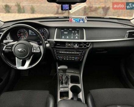 Серый Киа Оптима, объемом двигателя 2.36 л и пробегом 180 тыс. км за 13900 $, фото 28 на Automoto.ua