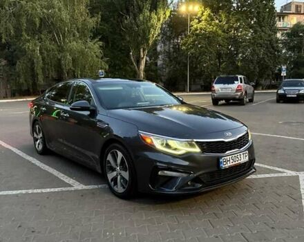 Серый Киа Оптима, объемом двигателя 2.36 л и пробегом 180 тыс. км за 15990 $, фото 6 на Automoto.ua