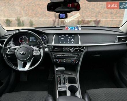 Серый Киа Оптима, объемом двигателя 2.36 л и пробегом 180 тыс. км за 13900 $, фото 27 на Automoto.ua