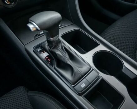 Серый Киа Оптима, объемом двигателя 2 л и пробегом 125 тыс. км за 9800 $, фото 20 на Automoto.ua