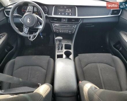 Серый Киа Оптима, объемом двигателя 2.36 л и пробегом 130 тыс. км за 2500 $, фото 7 на Automoto.ua