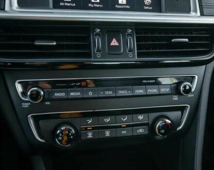 Серый Киа Оптима, объемом двигателя 2 л и пробегом 103 тыс. км за 10999 $, фото 10 на Automoto.ua