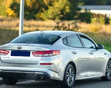 Серый Киа Оптима, объемом двигателя 2 л и пробегом 125 тыс. км за 9800 $, фото 6 на Automoto.ua