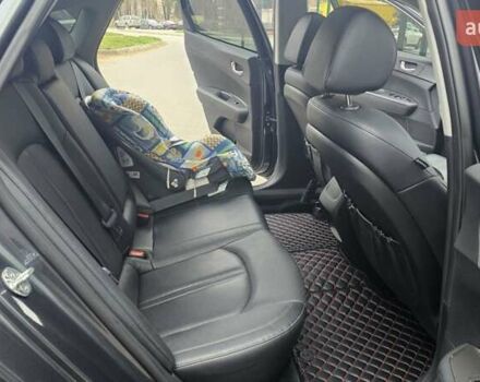 Сірий Кіа Оптіма, об'ємом двигуна 2.36 л та пробігом 89 тис. км за 14700 $, фото 26 на Automoto.ua