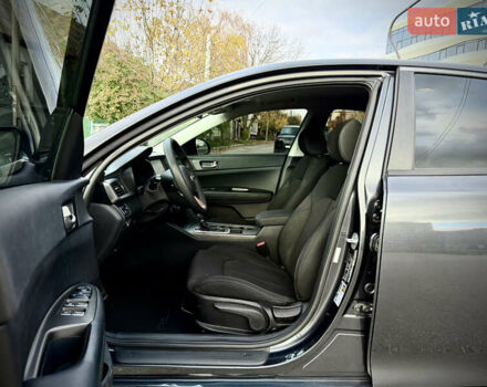 Сірий Кіа Оптіма, об'ємом двигуна 2.36 л та пробігом 185 тис. км за 14700 $, фото 23 на Automoto.ua