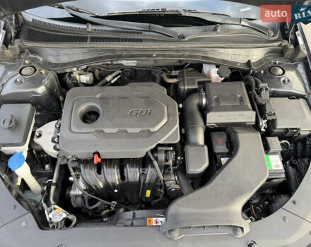 Сірий Кіа Оптіма, об'ємом двигуна 2.36 л та пробігом 185 тис. км за 14700 $, фото 20 на Automoto.ua