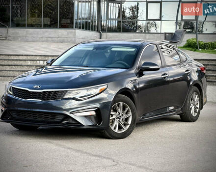 Сірий Кіа Оптіма, об'ємом двигуна 2.36 л та пробігом 185 тис. км за 14700 $, фото 6 на Automoto.ua