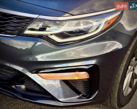 Сірий Кіа Оптіма, об'ємом двигуна 2.36 л та пробігом 185 тис. км за 14700 $, фото 11 на Automoto.ua