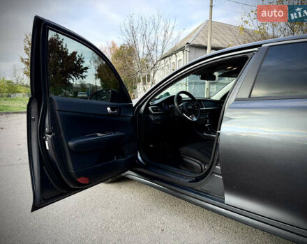 Сірий Кіа Оптіма, об'ємом двигуна 2.36 л та пробігом 185 тис. км за 14700 $, фото 22 на Automoto.ua