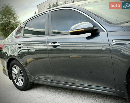 Сірий Кіа Оптіма, об'ємом двигуна 2.36 л та пробігом 185 тис. км за 14700 $, фото 15 на Automoto.ua