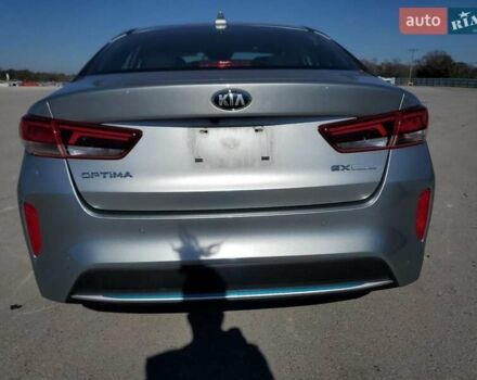 Серый Киа Оптима, объемом двигателя 2 л и пробегом 114 тыс. км за 6300 $, фото 5 на Automoto.ua