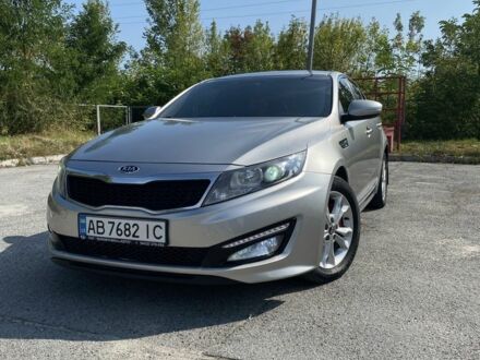 Сірий Кіа Оптіма, об'ємом двигуна 2 л та пробігом 250 тис. км за 10200 $, фото 1 на Automoto.ua