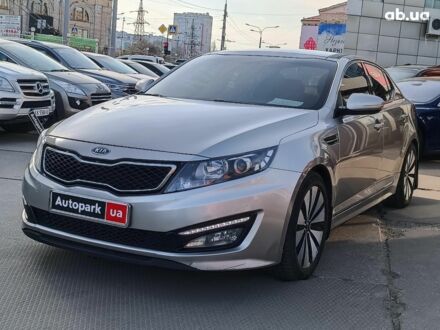 Киа Оптима 2011 в Харькове на Automoto.ua Серый Киа Оптима, объемом двигателя 2 л и пробегом 170 тыс. км за 11490 $, фото 1 на Automoto.ua