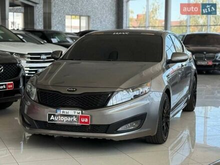 Серый Киа Оптима, объемом двигателя 2 л и пробегом 238 тыс. км за 10440 $, фото 1 на Automoto.ua