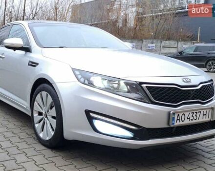 Сірий Кіа Оптіма, об'ємом двигуна 2 л та пробігом 201 тис. км за 10900 $, фото 1 на Automoto.ua