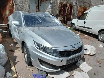 Киа Оптима 2011 в Киеве на Automoto.ua Серый Киа Оптима, объемом двигателя 2 л и пробегом 280 тыс. км за 2800 $, фото 1 на Automoto.ua