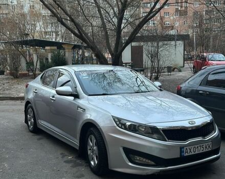 Серый Киа Оптима, объемом двигателя 2 л и пробегом 300 тыс. км за 7500 $, фото 1 на Automoto.ua