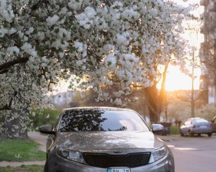 Серый Киа Оптима, объемом двигателя 2 л и пробегом 238 тыс. км за 9000 $, фото 1 на Automoto.ua