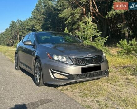 Серый Киа Оптима, объемом двигателя 2 л и пробегом 249 тыс. км за 9900 $, фото 1 на Automoto.ua