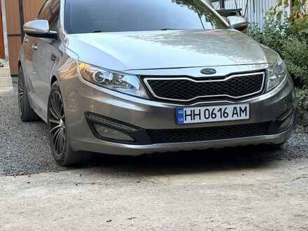 Сірий Кіа Оптіма, об'ємом двигуна 2 л та пробігом 200 тис. км за 9300 $, фото 1 на Automoto.ua