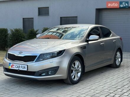 Сірий Кіа Оптіма, об'ємом двигуна 2 л та пробігом 217 тис. км за 8800 $, фото 1 на Automoto.ua