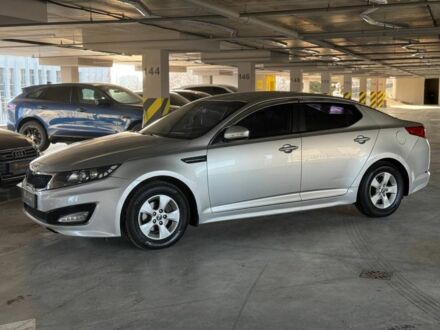 Серый Киа Оптима, объемом двигателя 2 л и пробегом 175 тыс. км за 7200 $, фото 1 на Automoto.ua