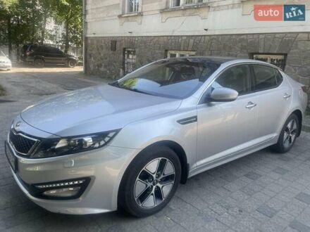 Кіа Оптіма 2012 у Львові на Automoto.ua Сірий Кіа Оптіма, об'ємом двигуна 2 л та пробігом 176 тис. км за 9999 $, фото 1 на Automoto.ua