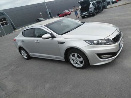 Сірий Кіа Оптіма, об'ємом двигуна 2 л та пробігом 300 тис. км за 7524 $, фото 1 на Automoto.ua
