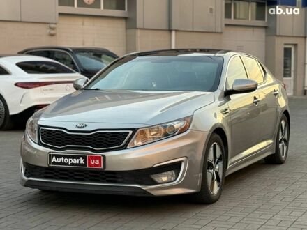 Серый Киа Оптима, объемом двигателя 2.4 л и пробегом 293 тыс. км за 10990 $, фото 1 на Automoto.ua