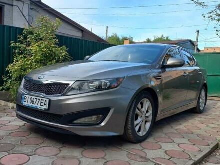 Киа Оптима 2013 в Гадяче на Automoto.ua Серый Киа Оптима, объемом двигателя 2.4 л и пробегом 135 тыс. км за 9300 $, фото 1 на Automoto.ua