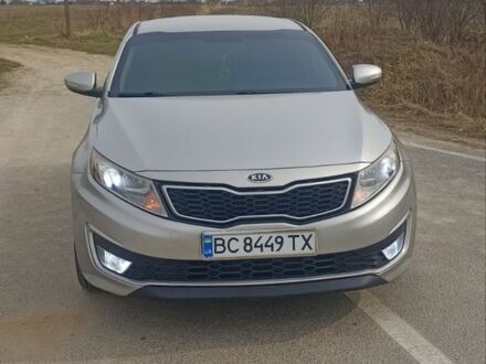 Сірий Кіа Оптіма, об'ємом двигуна 2.36 л та пробігом 225 тис. км за 8900 $, фото 1 на Automoto.ua