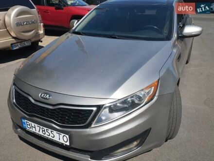 Сірий Кіа Оптіма, об'ємом двигуна 2.36 л та пробігом 200 тис. км за 9500 $, фото 1 на Automoto.ua