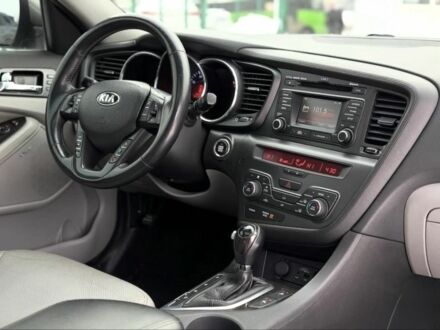 Сірий Кіа Оптіма, об'ємом двигуна 2.4 л та пробігом 195 тис. км за 9999 $, фото 1 на Automoto.ua