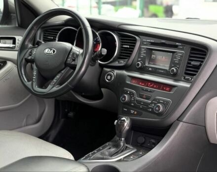 Сірий Кіа Оптіма, об'ємом двигуна 2.4 л та пробігом 195 тис. км за 9999 $, фото 1 на Automoto.ua